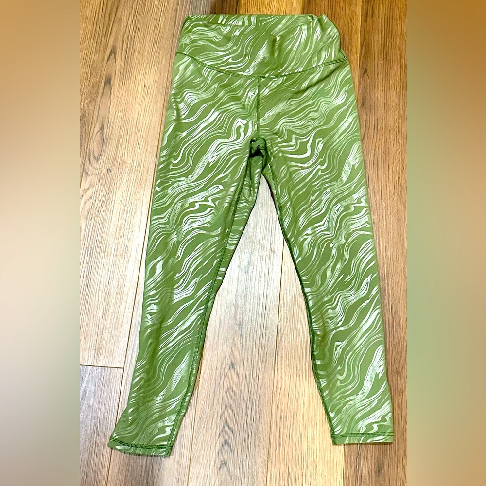 Fabletic leggings- Powerhold size M